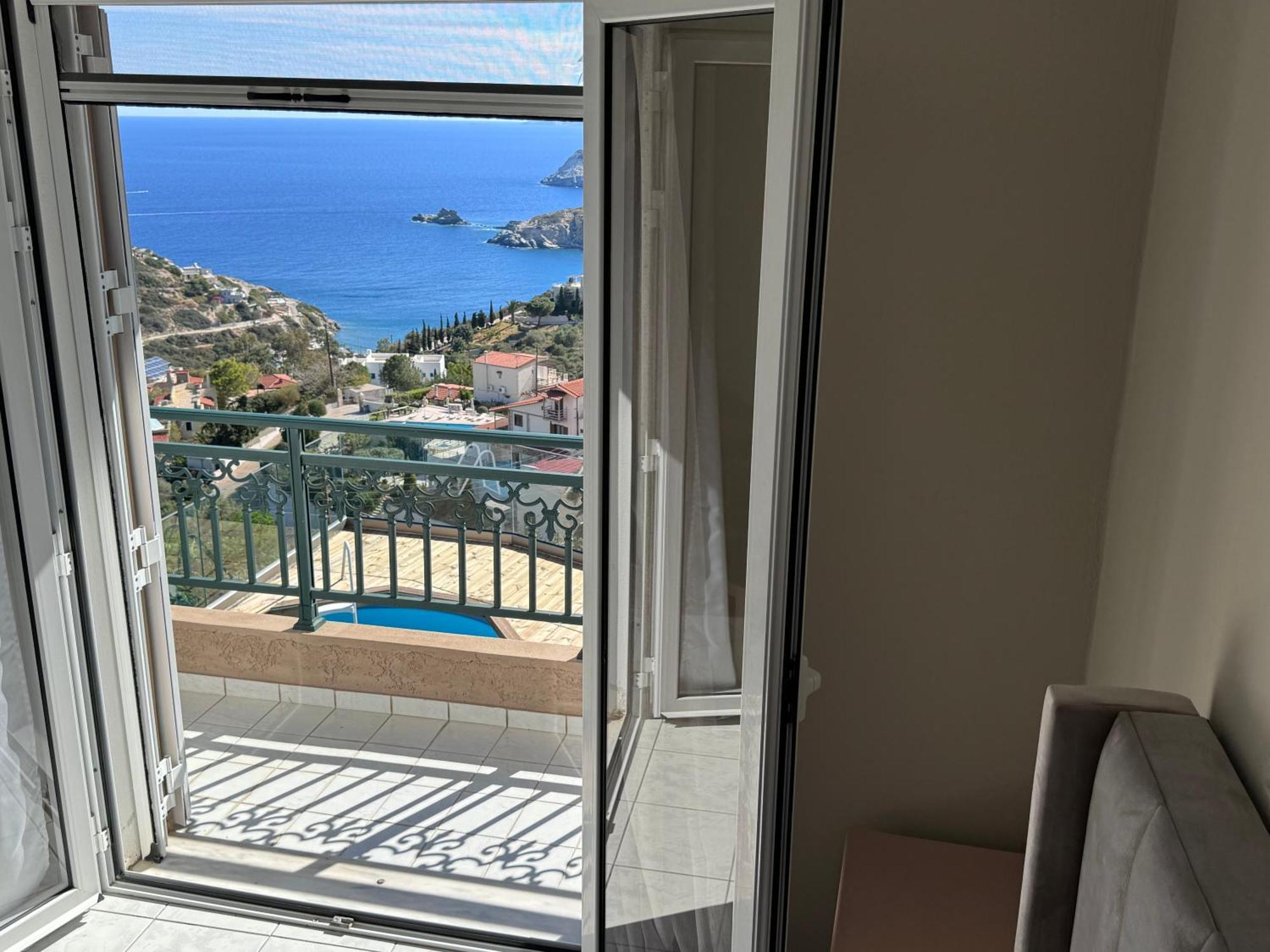 Golden View Apartment Agia Pelagia  Exterior photo